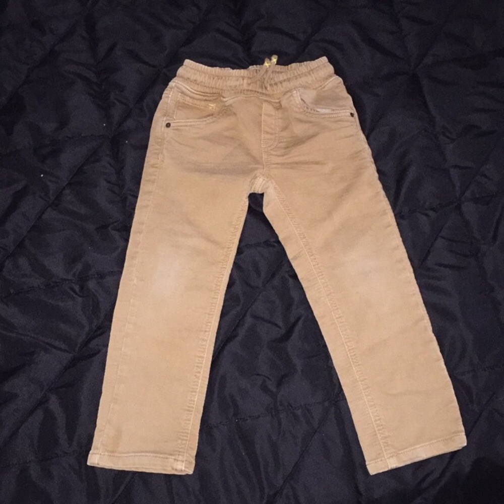 Cat & Jack 4t khaki pants.